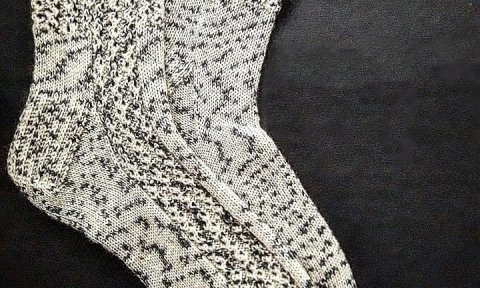 Носочки от @selin_knittingg
